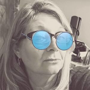 Meet your Posher, Elena